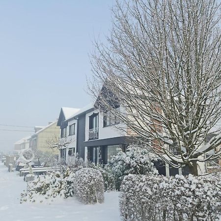 Lazy Olives Bed & Breakfast Tongeren Exterior photo